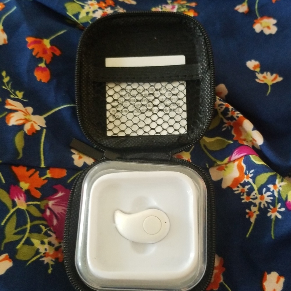 Bluetooth  headphone